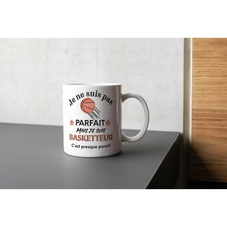 Mug personnalisé je ne suis pas parfait mais je suis basketteur