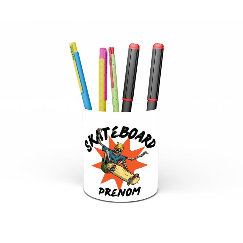 Pot à crayons personnalisé avec un skateur